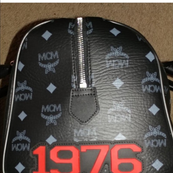 COPY - MCM handbag - Picture 4 of 7